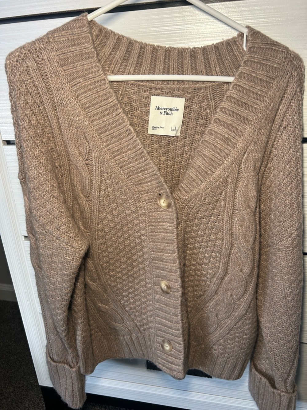 Abercrombie & Fitch Women's Taupe Cable Button-Front Cardigan - Picture 2 of 7
